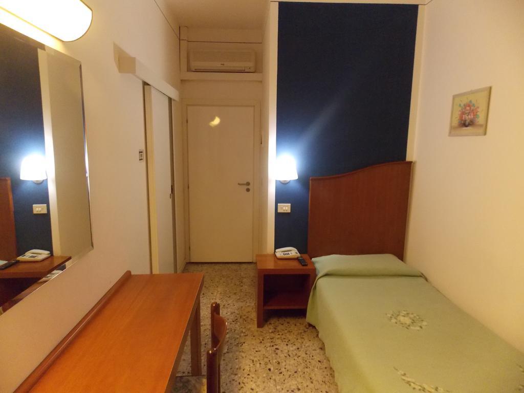Hotel Alba Montecatini Terme Room photo